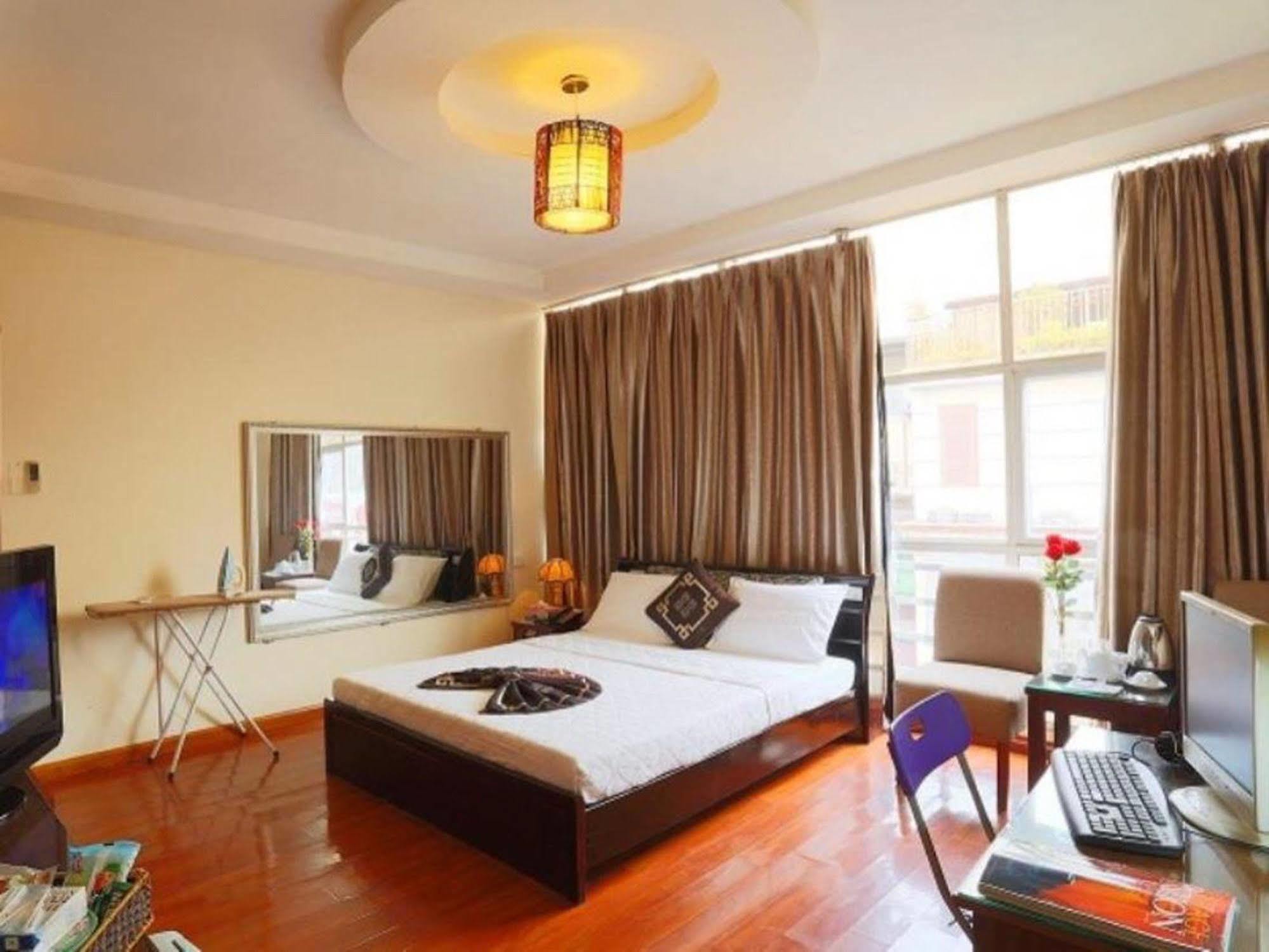 A25 Hotel - 38 Hang Thiec Hanoi Luaran gambar